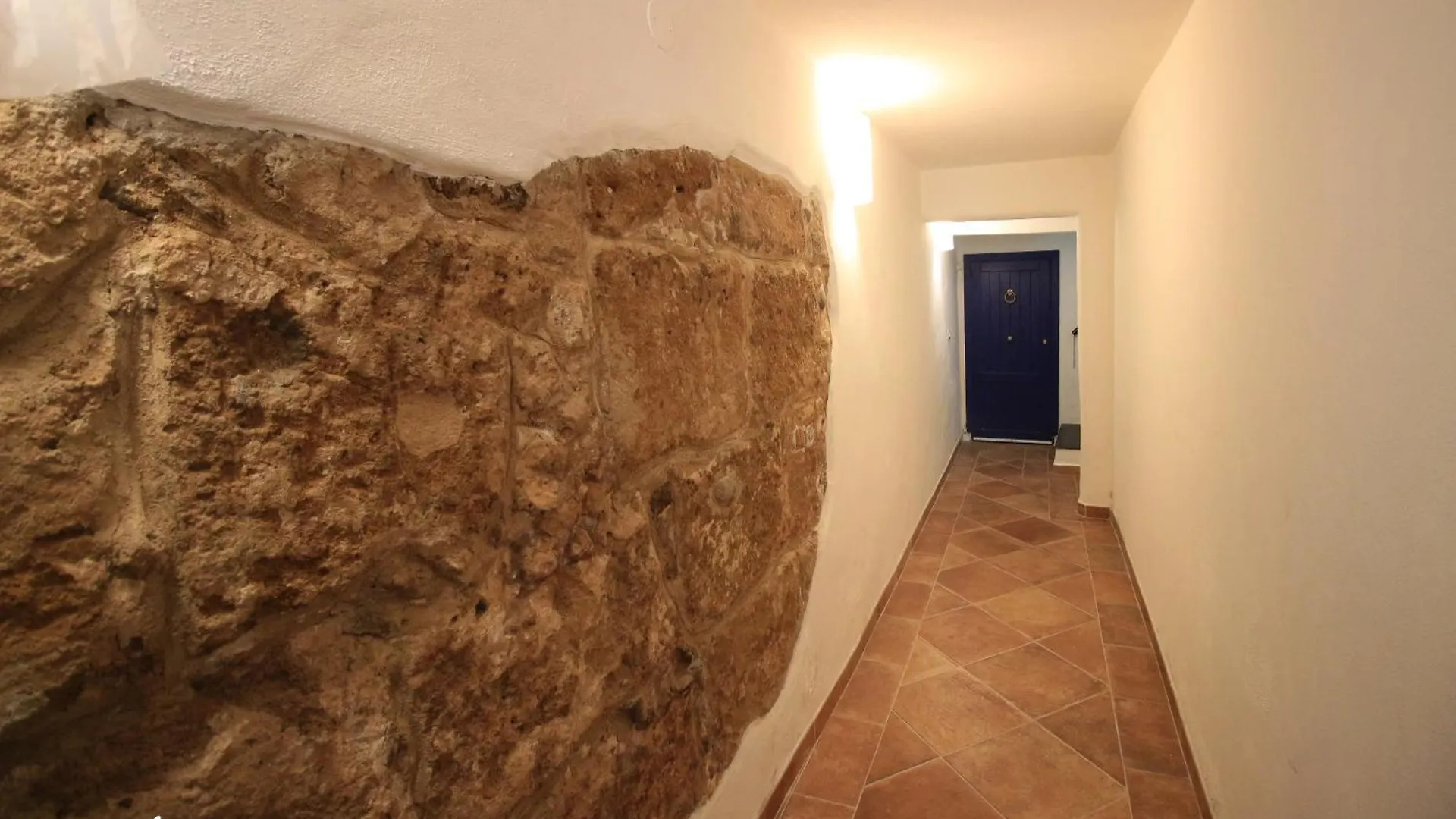 Debaix Bastioni Marco Polo 55 Apartment Alghero Italy