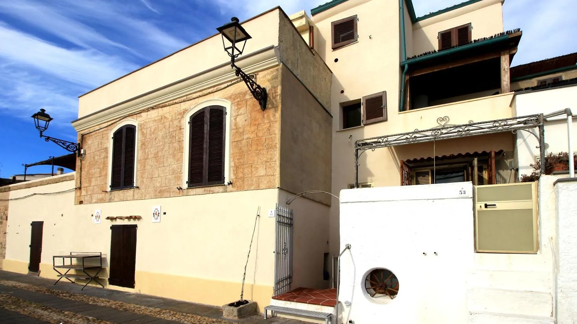 Debaix Bastioni Marco Polo 55 Apartment Alghero 0*,  Italy